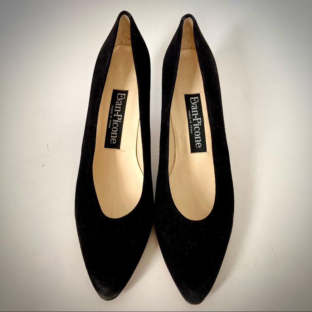 Classic 3” Black Suede/Leather Pumps Made in Spain.